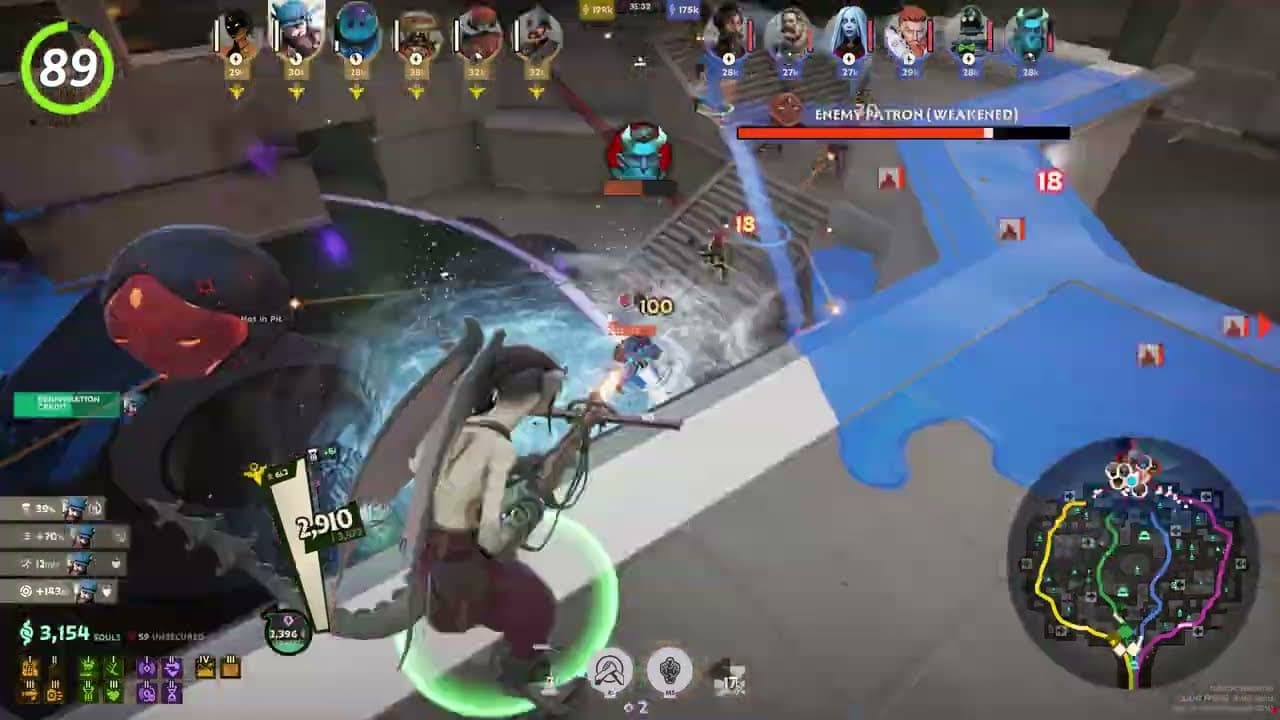 Ivy in a fight during laning phase